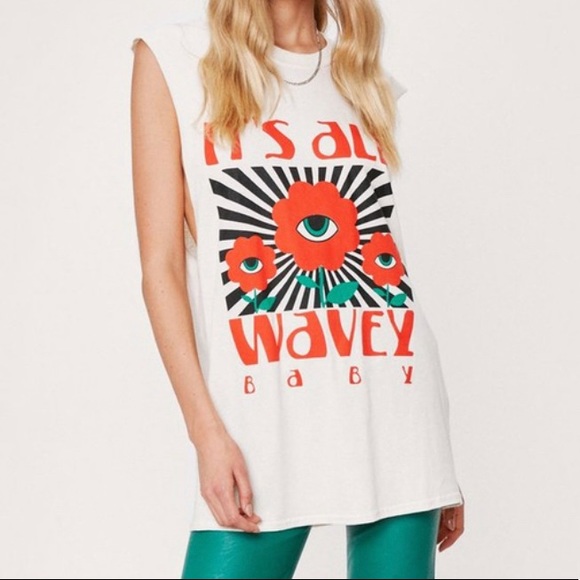 Retro Rocker Graphic Tee - Picture 1 of 2